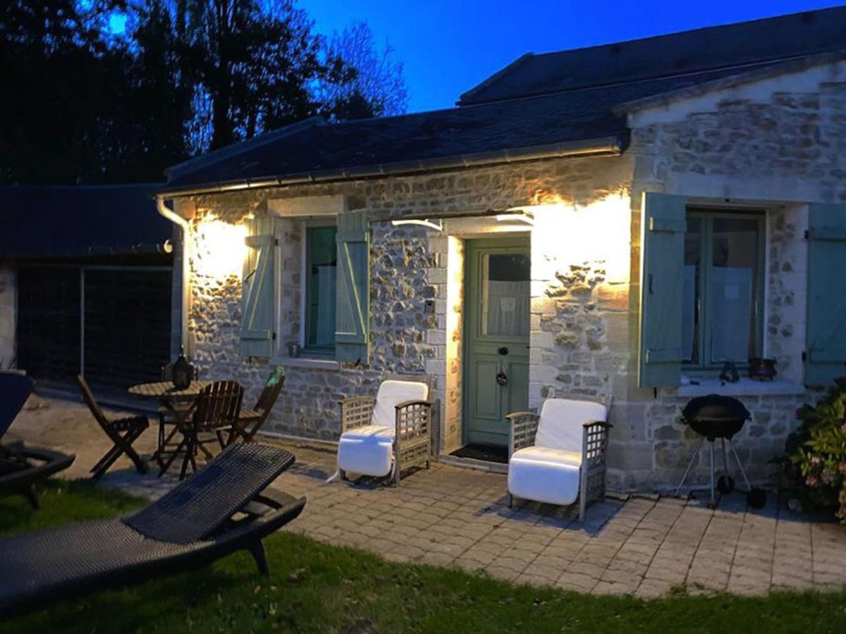 Les 2 Gites Des Chambres De Capucine Carcagny Exteriér fotografie